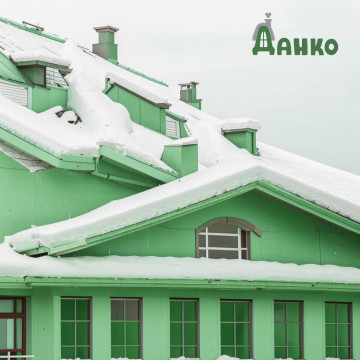 Снегопад с крыши: не зевайте!