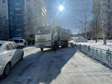 Выполняем очистку дорог и парковок от снега