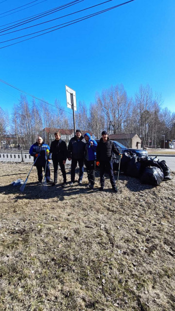 Субботники в г.Нижневартовске полным ходом)
